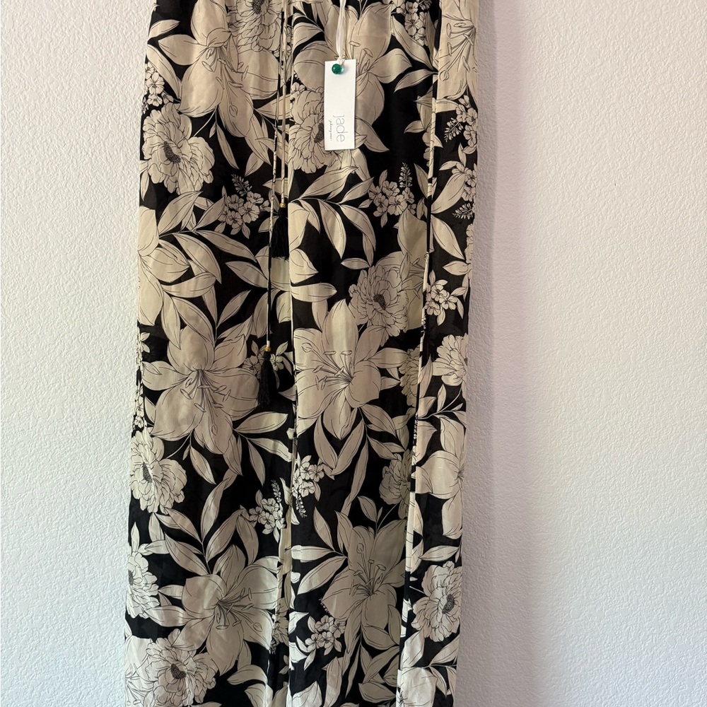 Johnny Was Floral Black and Cream Clemence Easy Pant